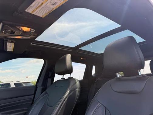 2023 Jeep Compass Altitude