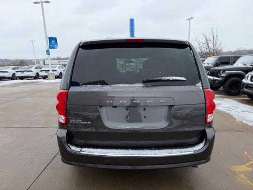 2016 Dodge Grand Caravan AVP/SE