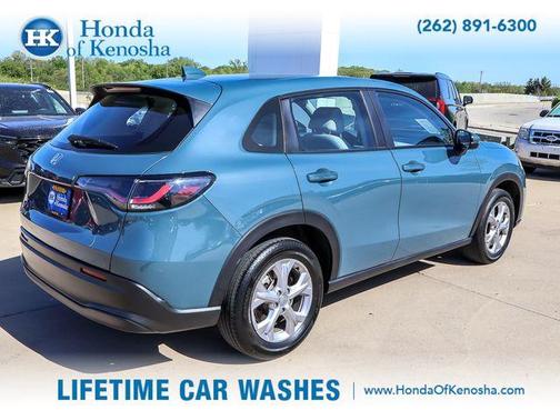 Pearl 2024 Honda HR-V LX