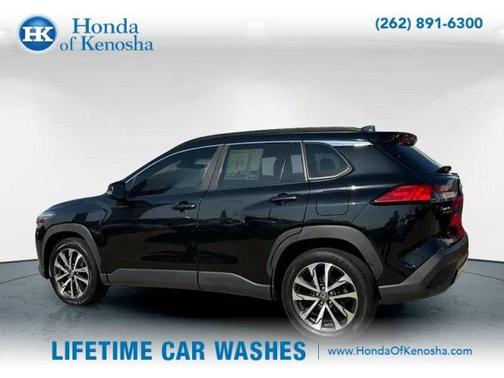 2022 Toyota Corolla Cross XLE