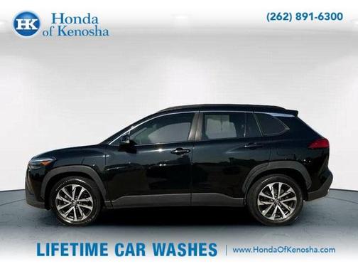 2022 Toyota Corolla Cross XLE