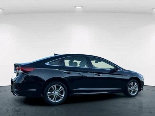2019 Hyundai SONATA Limited