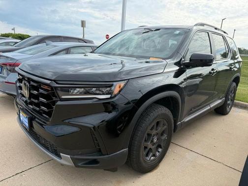 2025 Honda Pilot TrailSport