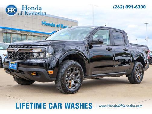 Shadow Black 2024 Ford Maverick XLT