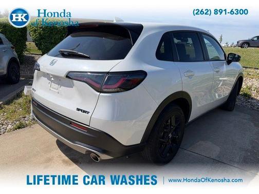 Platinum White Pearl 2024 Honda HR-V Sport