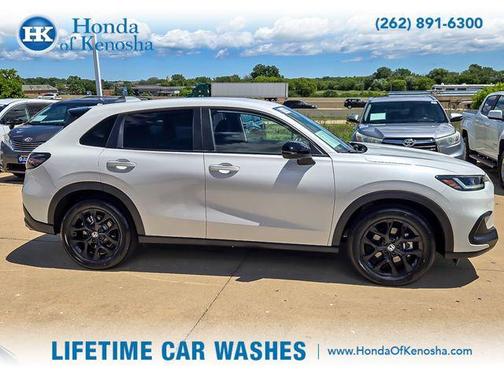 Platinum White Pearl 2024 Honda HR-V Sport