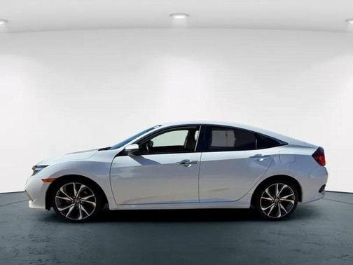 2019 Honda Civic Touring