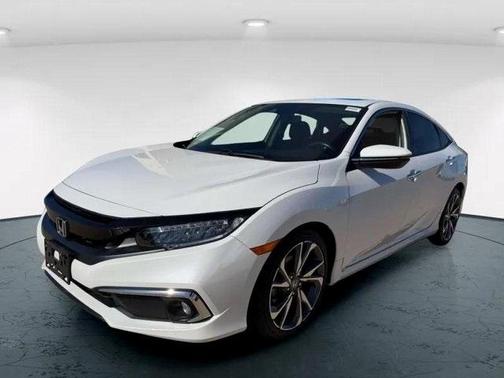 2019 Honda Civic Touring
