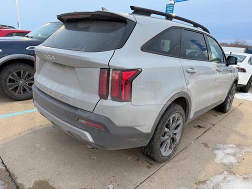 2022 Kia Sorento X-Line EX