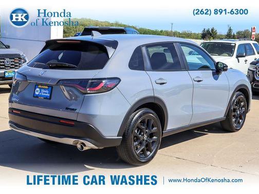 Urban Gray Pearl 2024 Honda HR-V Sport