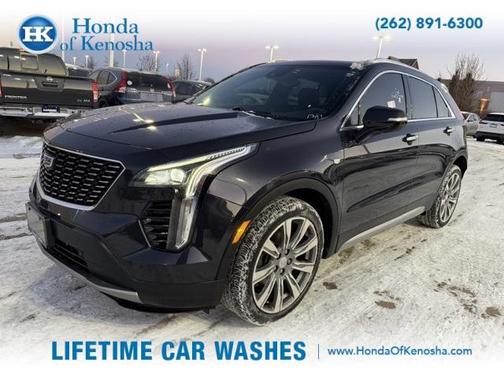 2022 Cadillac XT4 Premium Luxury