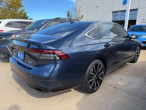 2025 Honda Accord Hybrid Touring