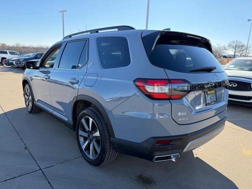 2025 Honda Pilot Elite