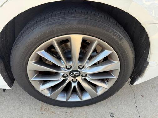 2019 INFINITI Q50 3.0t LUXE
