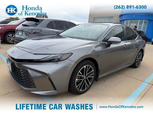 Metal 2025 Toyota Camry XLE