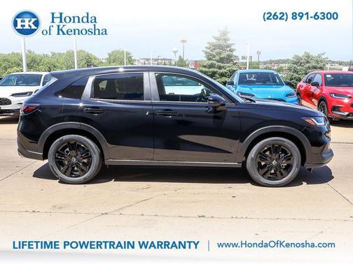 Crystal Black Pearl 2027 Honda HR-V Sport