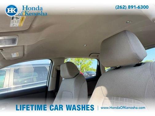 Platinum White 2025 Honda HR-V LX