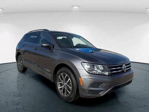 2019 Volkswagen Tiguan 2.0T SE