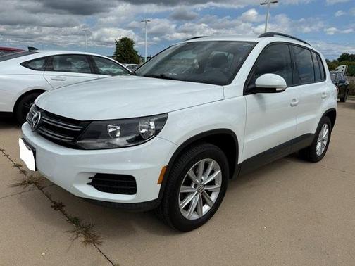 2017 Volkswagen Tiguan Limited 2.0T