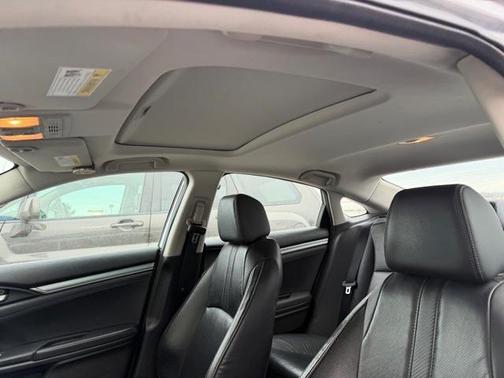 2016 Honda Civic Touring