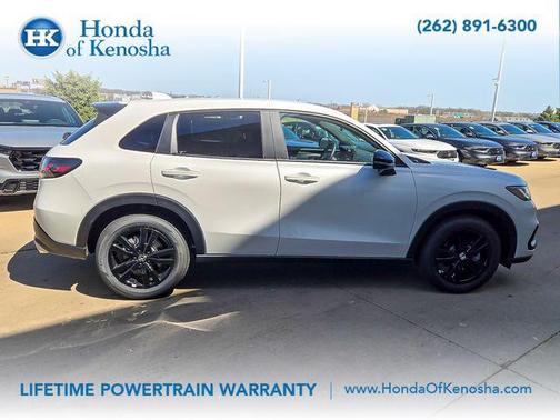 Platinum White 2026 Honda HR-V Sport