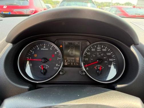 2011 Nissan Rogue S