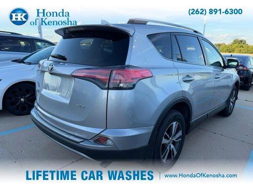 Silver Sky Metallic 2018 Toyota RAV4 XLE