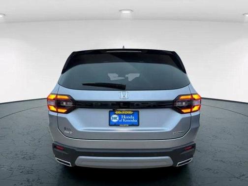 2025 Honda Pilot Touring+