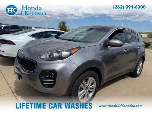 Mineral Silver 2018 Kia Sportage LX