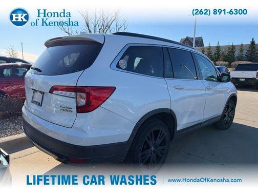 Platinum White Pearl 2022 Honda Pilot Special Edition