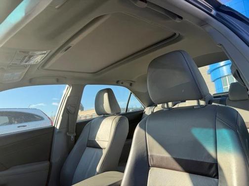 2014 Toyota Camry XLE