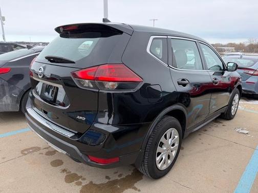2018 Nissan Rogue S