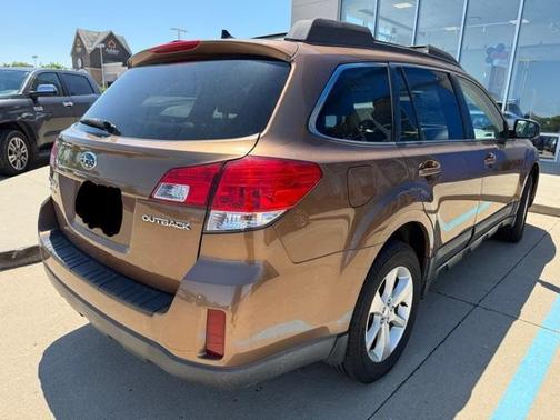 2013 Subaru Outback 2.5i Limited