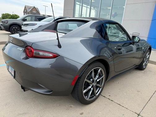 2017 Mazda MX-5 Miata RF Grand Touring
