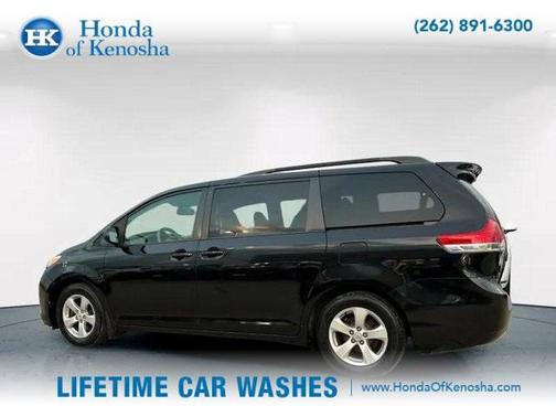 2011 Toyota Sienna LE