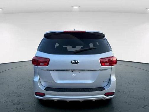 2020 Kia Sedona SX