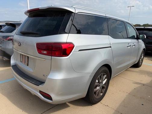 2020 Kia Sedona SX
