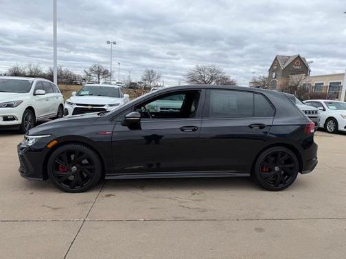 2023 Volkswagen Golf GTI 2.0T SE