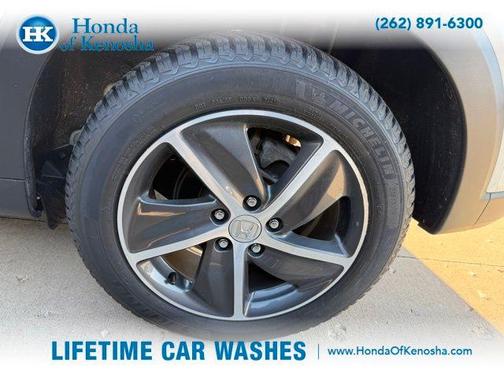 White 2022 Honda HR-V EX-L