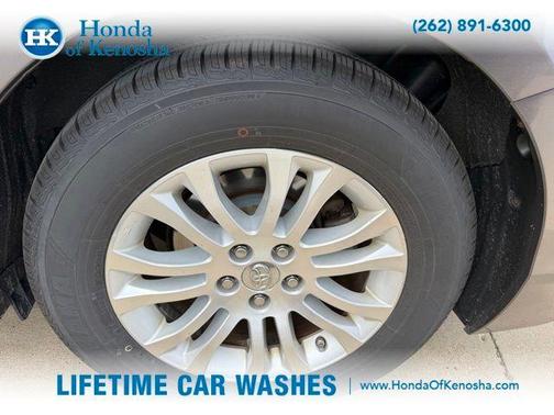 Predawn Gray Mica 2015 Toyota Sienna XLE