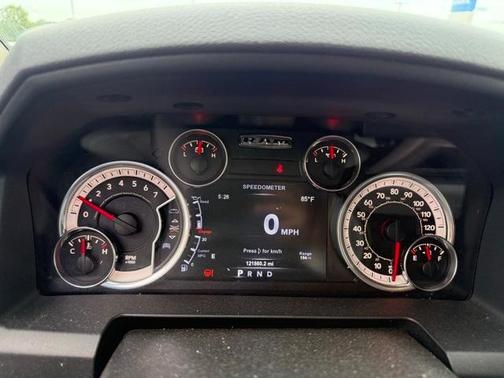 2015 RAM 1500 SLT