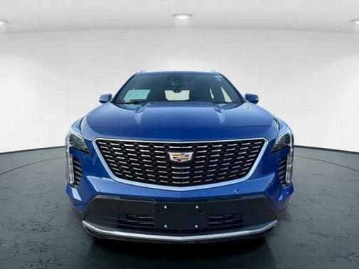 2021 Cadillac XT4 Premium Luxury