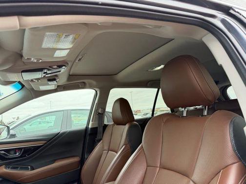 2022 Subaru Outback Touring XT