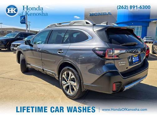 Magnetite Gray Metallic 2022 Subaru Outback Touring XT