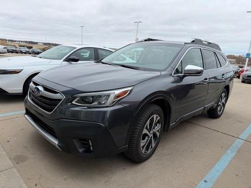 2022 Subaru Outback Touring XT