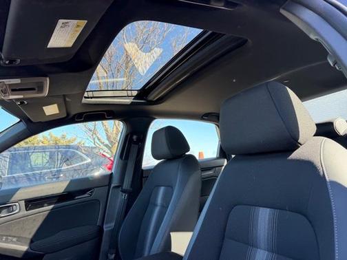 2025 Honda Civic Hybrid 