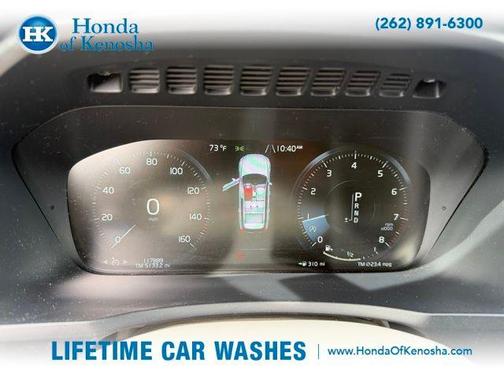 Sand Metallic 2016 Volvo XC90 T5 Momentum
