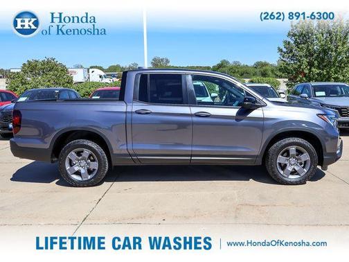 Modern Steel Metallic 2024 Honda Ridgeline TrailSport