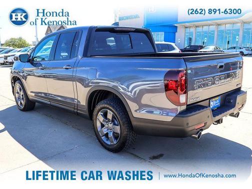 Modern Steel Metallic 2024 Honda Ridgeline TrailSport