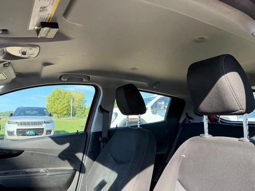 2017 Chevrolet Spark 1LT